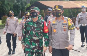 KAPOLDA Aceh Bersama PANGDAM IM Tinjau Operasi YUSTISI