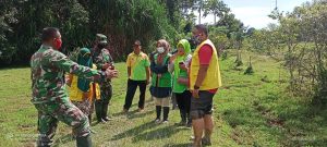 Pasi Ter Kodim 0115/Simeulue Meninjau Lokasi Persawahan di Desa Lugu