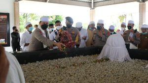 Kapolda Aceh Singgah Dan Ziarah Ke Makam Habib Bugak Di Peusangan